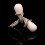 Rosegold Ring mit Brillanten und baby Coralle