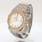 Audemars Piguet Royal Oak 34mm in Stahl/Rosegold. REF: 77350SR.OO.1261SR.01