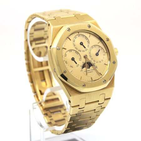 Audemars Piguet Royal Oak Quantieme Perpetual with MK1 dial, glass back with hand engraved rotor. REF: 25686BA