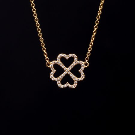 Clover Love necklace