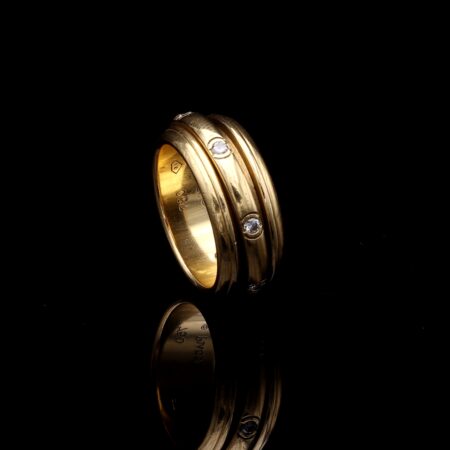 Piaget Possession twist ring 7 diamonds